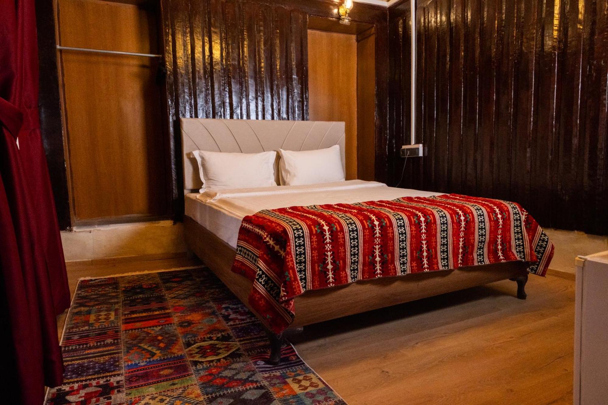Hotel Dostlar Konagi à Sahinbey Extérieur photo