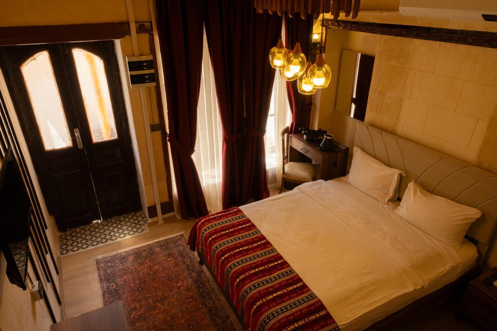 Hotel Dostlar Konagi à Sahinbey Extérieur photo
