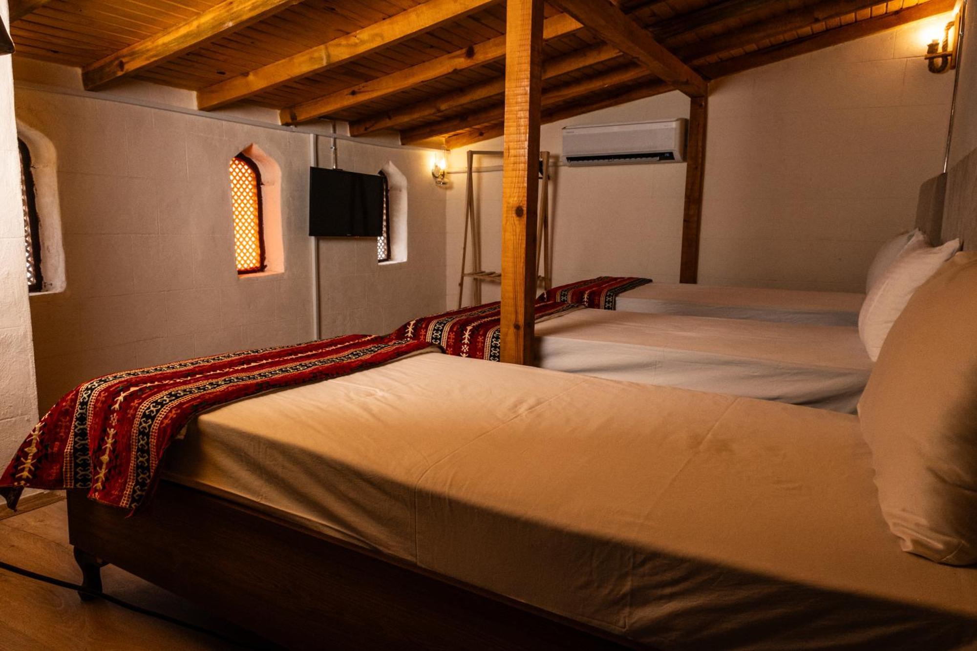 Hotel Dostlar Konagi à Sahinbey Extérieur photo